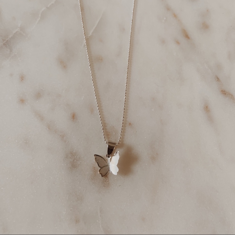 r e s t o c k e d | silver butterfly necklace✨ - Picture 5 of 10